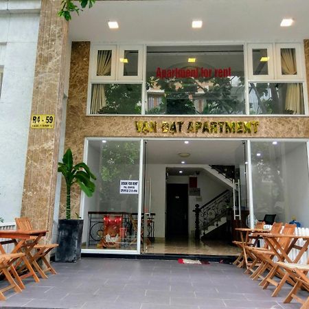 Van Dat Serviced Apartment Хошимин Екстериор снимка